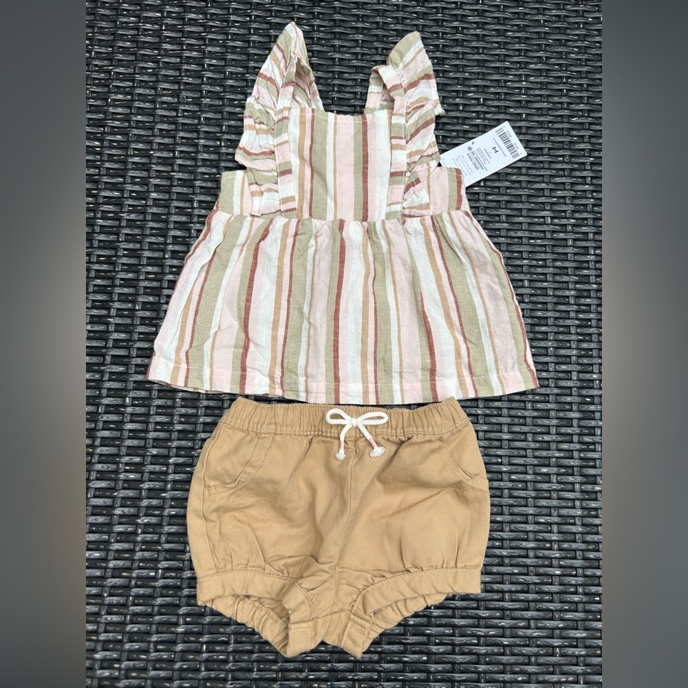 BNWT carters baby 6m set